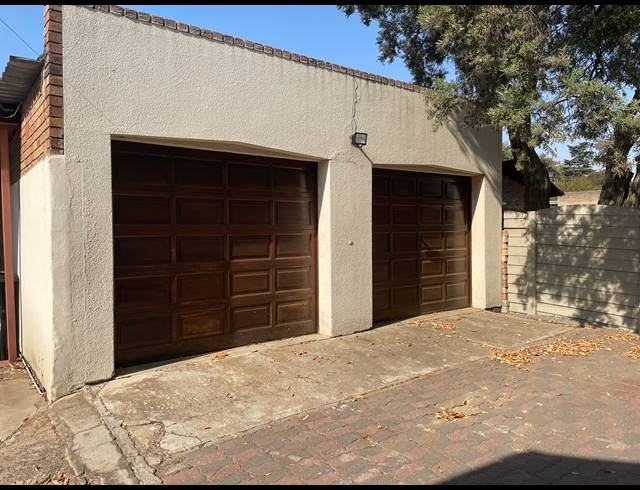 4 BEDROOM HOUSE FOR SALE IN SELCOURT